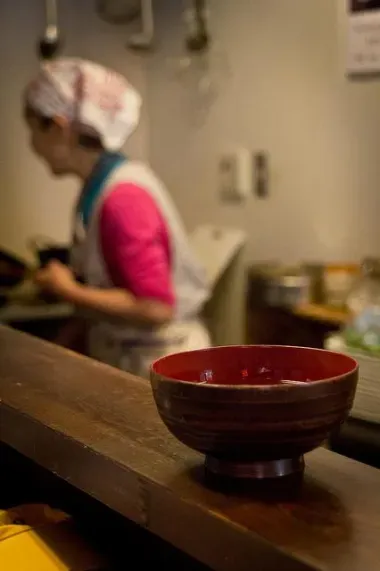 Comptoir d'un restaurant de Kyoto