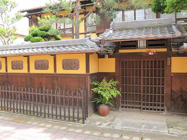 Old house, Inuyama.