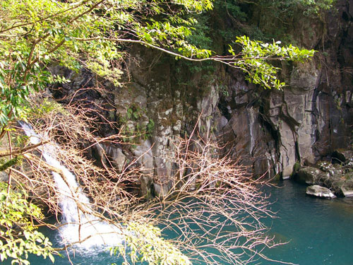 Senri-ga-taki Waterfall, Kirishima, Kagoshima Prefecture, Kyushu, Japan.