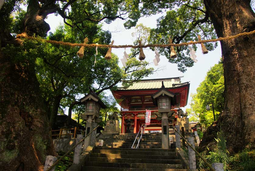 Shimenawa sacred rope and stairs to Kitaoka Shrine in Kumamoto.