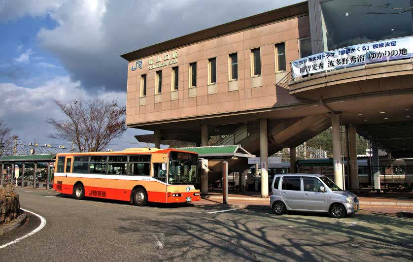 Local buses, JR Sasayamaguchi Station, Hyogo.