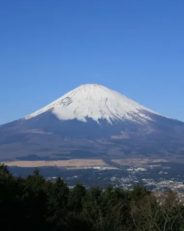 Vue du Mont Fuji au sommet du Mont Kintoki