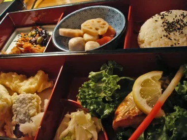 Tofu, octopus, edamame (soybeans), assorted tempura (fried vegetables or fish) and other small plates will delight gourmets.