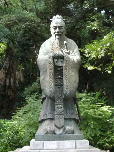 statue-confucius