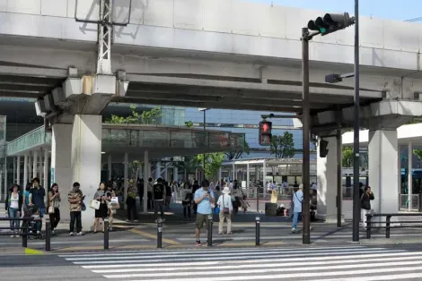 Shinkansen entrance, Kawasaki Station, Kanagawa