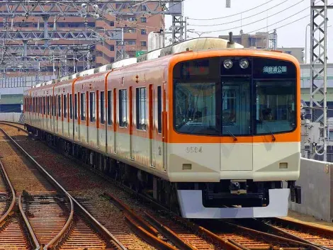 9300 Series Hanshin Train
