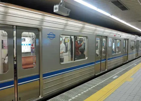 Yotsubashi Line Train Carriage