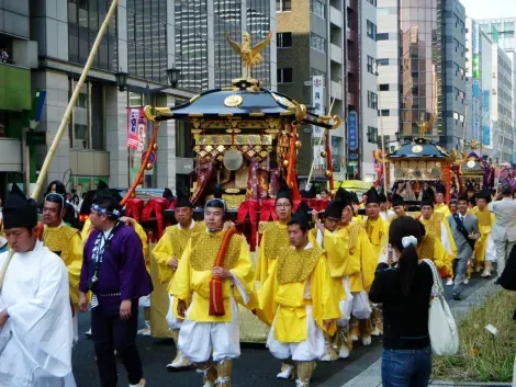 The Sanno Matsuri is one of the most remarkable festival in Tokyo. Please note that the festival only takes place every even year.