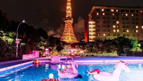 Soirée "CanCam" Pink Disco à la piscine de l'Hotel Tokyo Prince