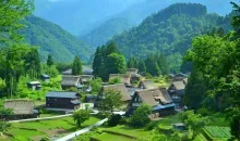 Casas tradicionales del pueblo Gokayama