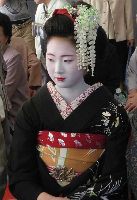 Pontocho Maiko, Kyoto, Japan.