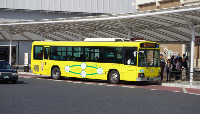 Nara Kotsu Bus, Nara.