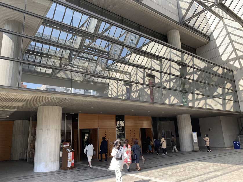 New National Theatre Tokyo.