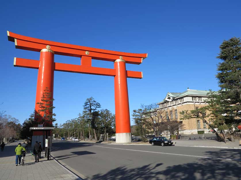 Heian Shrine Torii Gate, Okazaki, Kyoto, Japan.