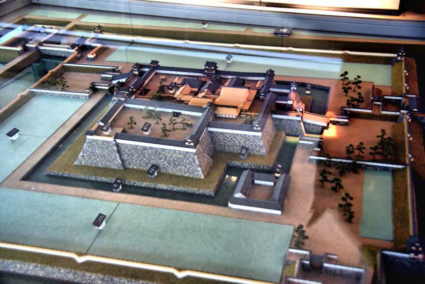 A model of how Sasayama castle looked in its heyday.