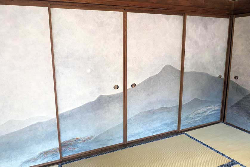 Shusei fusuma painting by Hosokawa Morihiro at Shoden Eigen-in Temple in Gion, Kyoto, Japan.