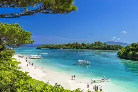 Di tutte le spiagge di Okinawa, Kabira sull'isola di Ishigaki è senza dubbio una delle più magiche. Un vero paradiso!