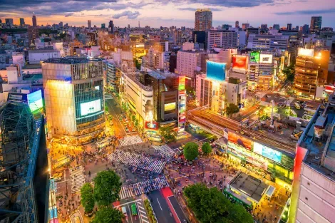 Incrocio di Shibuya famoso in tutto il mondo, Tokyo