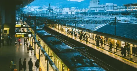 Les quais de la gare de Kyoto