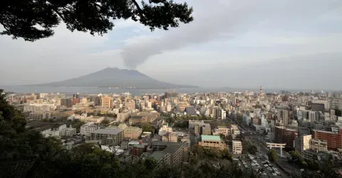 Vista de Kagoshima y Sakurajima